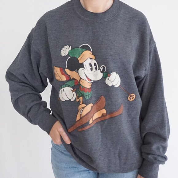 Vintage Mickey & Co Sweatshirt Gray Ski Graphic Disney Pullover 90s Cartoon L - Picture 2 of 12
